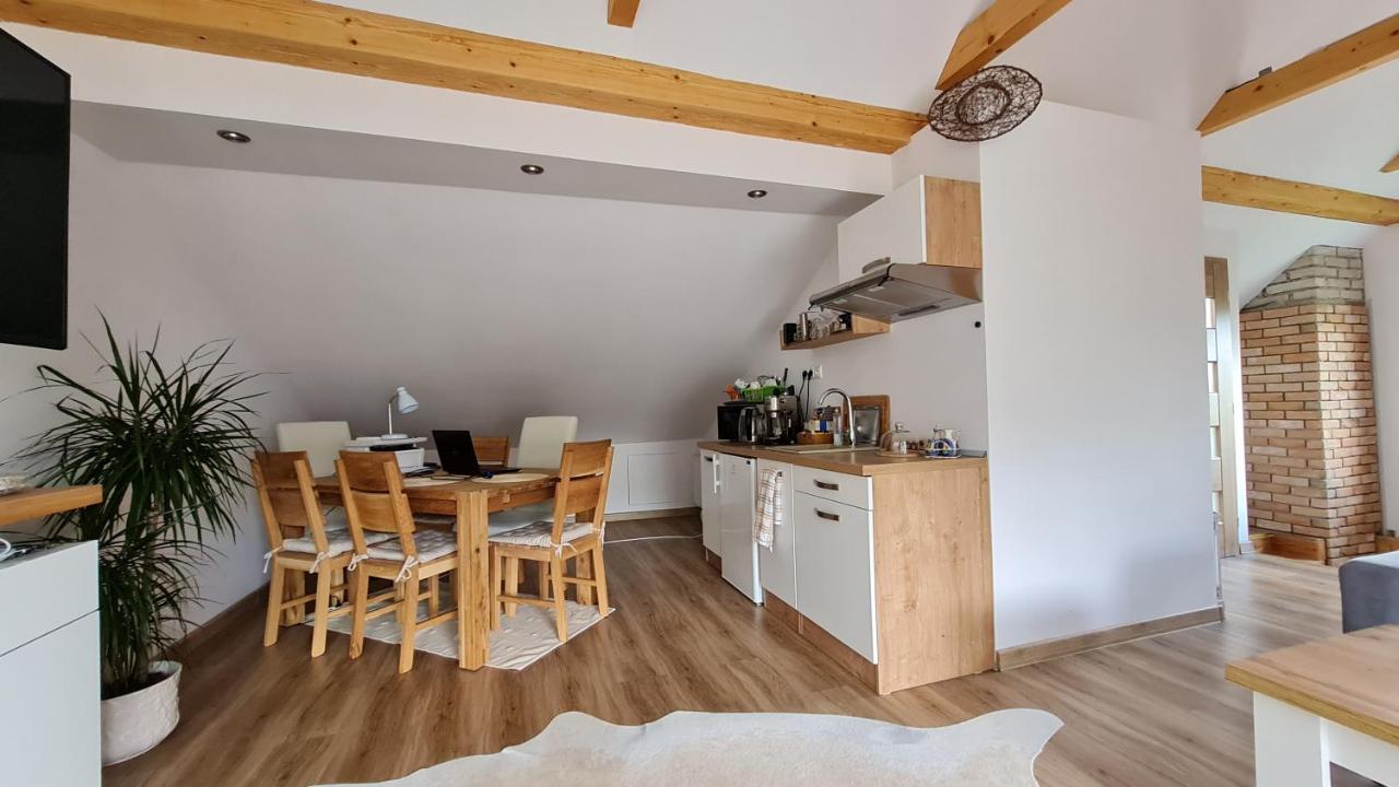 Penzion Piano Apartment Liptovský Mikuláš Екстериор снимка