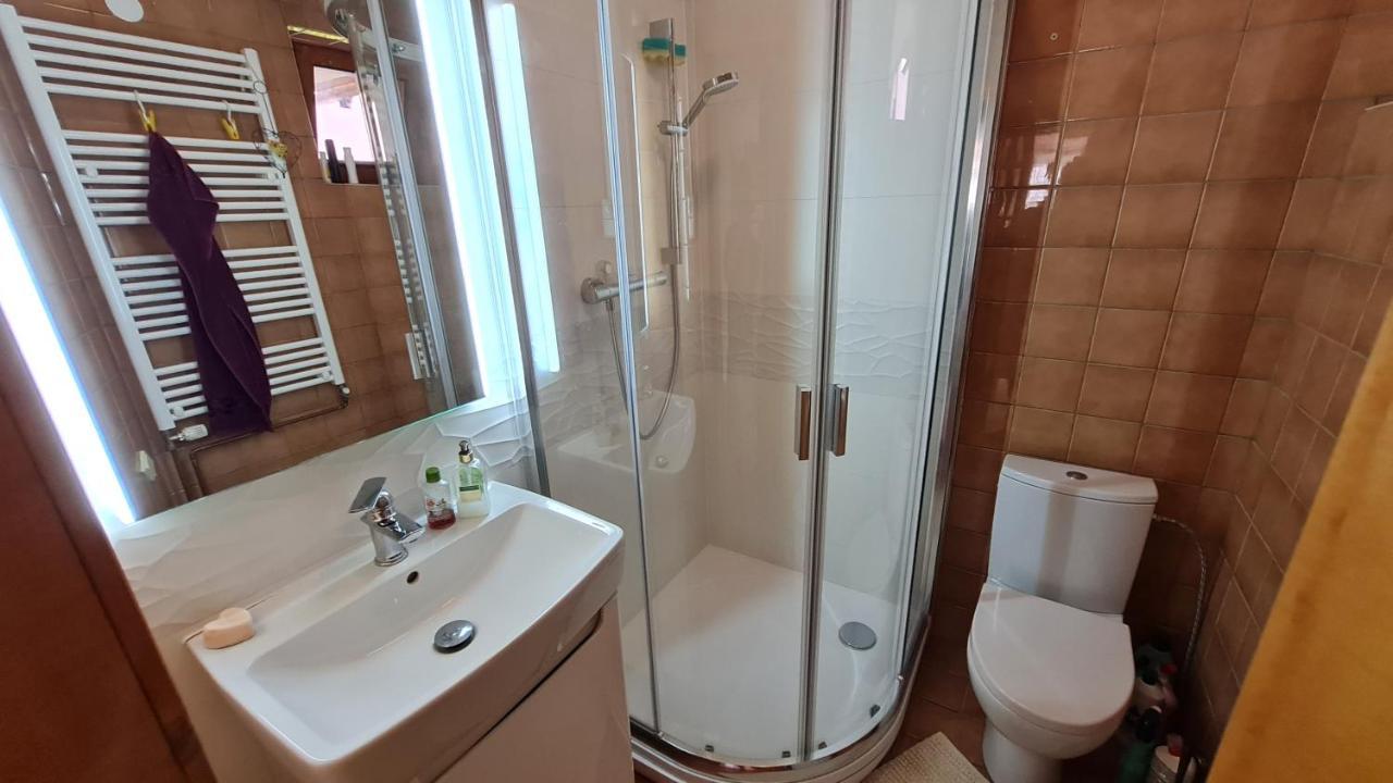 Penzion Piano Apartment Liptovský Mikuláš Екстериор снимка
